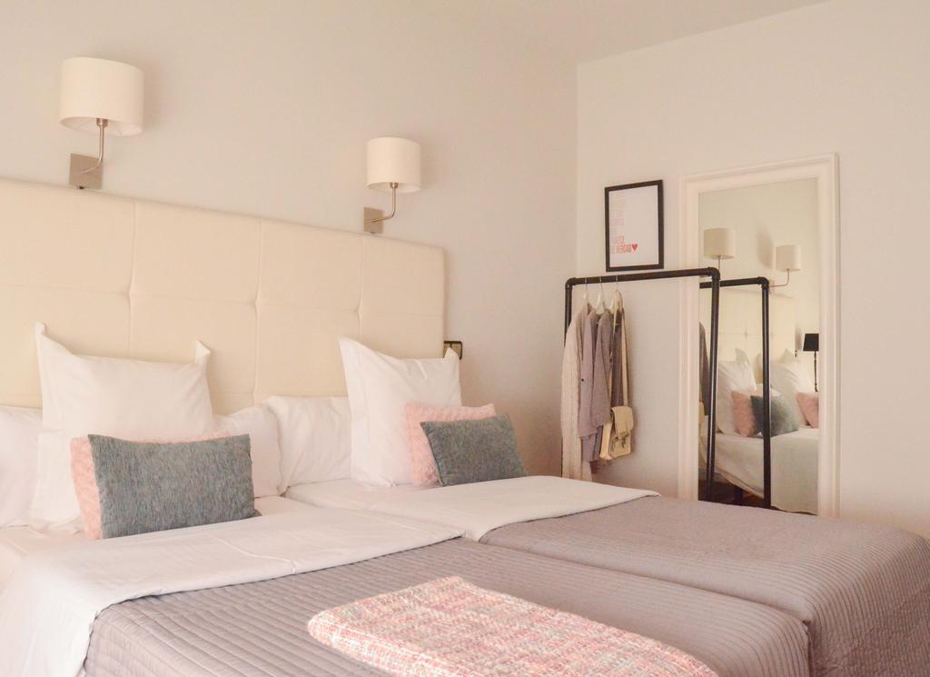 Hostal Carlos V Puebla de Sanabria Ngoại thất bức ảnh