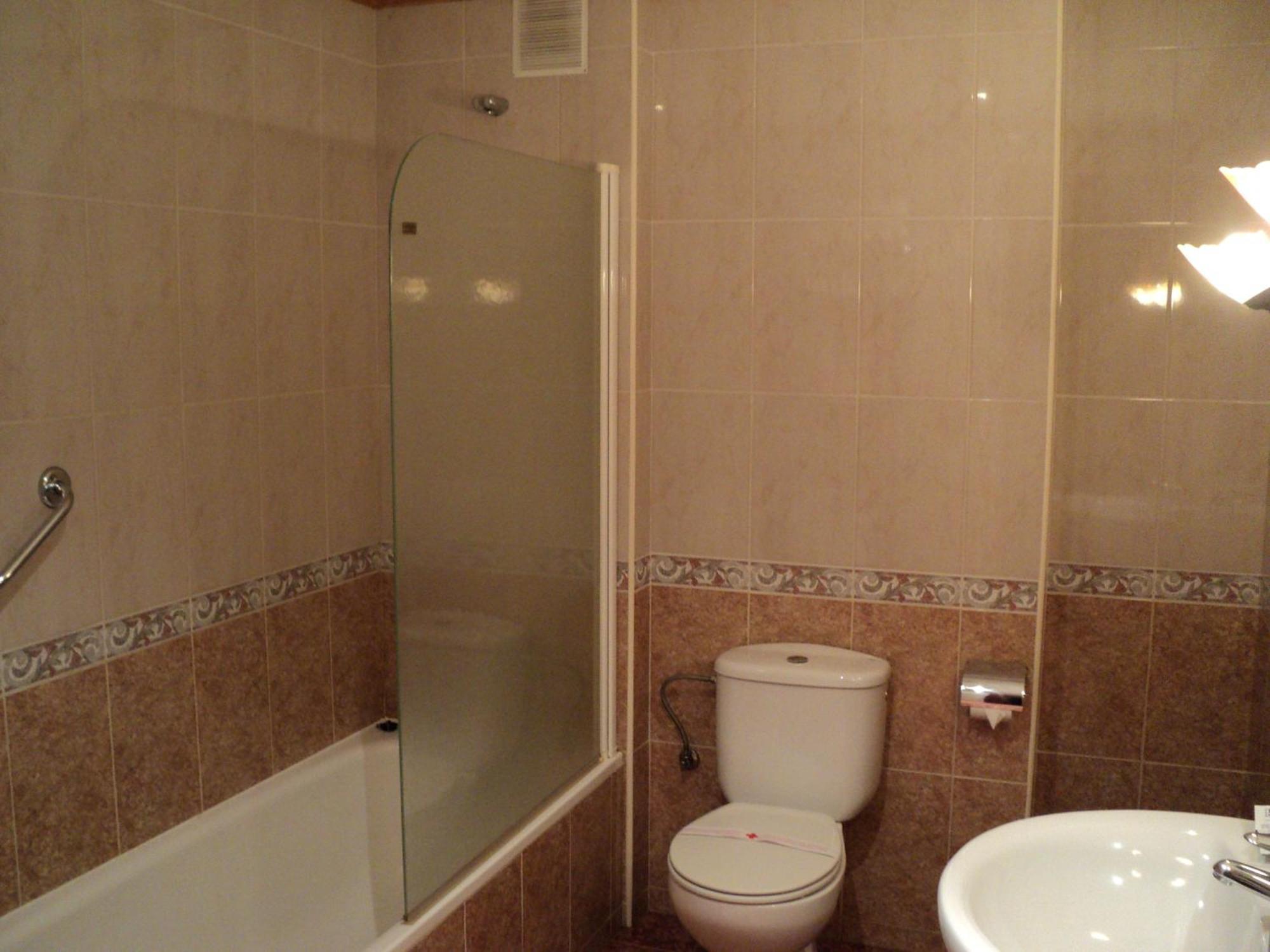Hostal Carlos V Puebla de Sanabria Ngoại thất bức ảnh