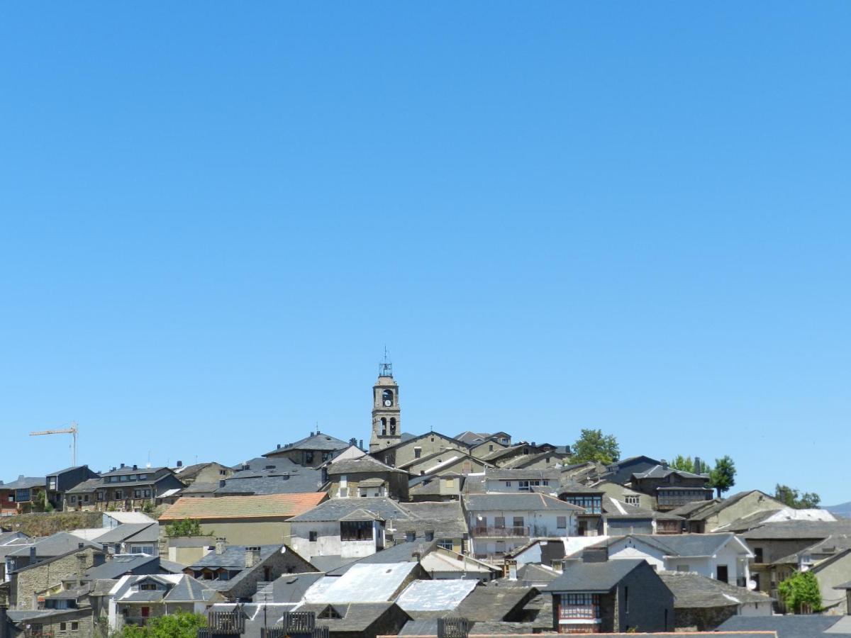 Hostal Carlos V Puebla de Sanabria Ngoại thất bức ảnh
